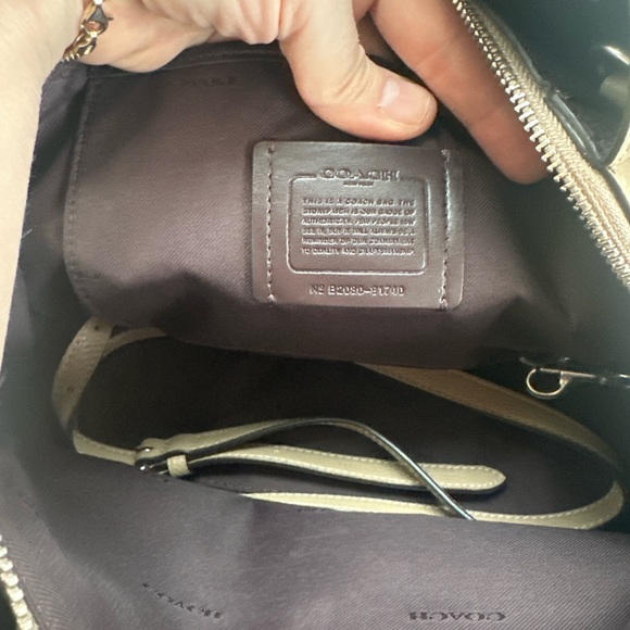 BRAND NEW Coach Pebbled Leather Satchel Tote Taupe Multi Compartment w/ Strap - Picture 2 of 14